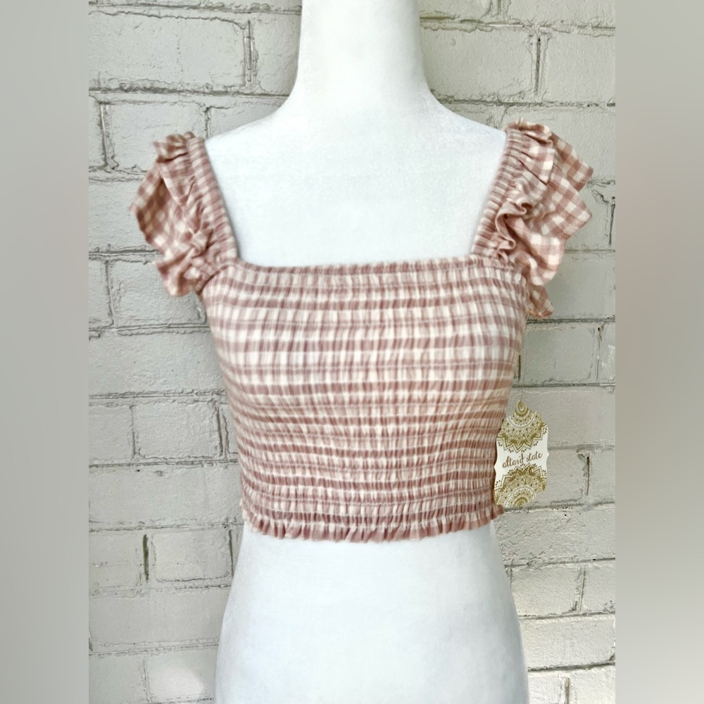 NWT, Altar’d State Cameo Rose Gingham Fitted Smocked Flutter Sleeve Top, Size XS